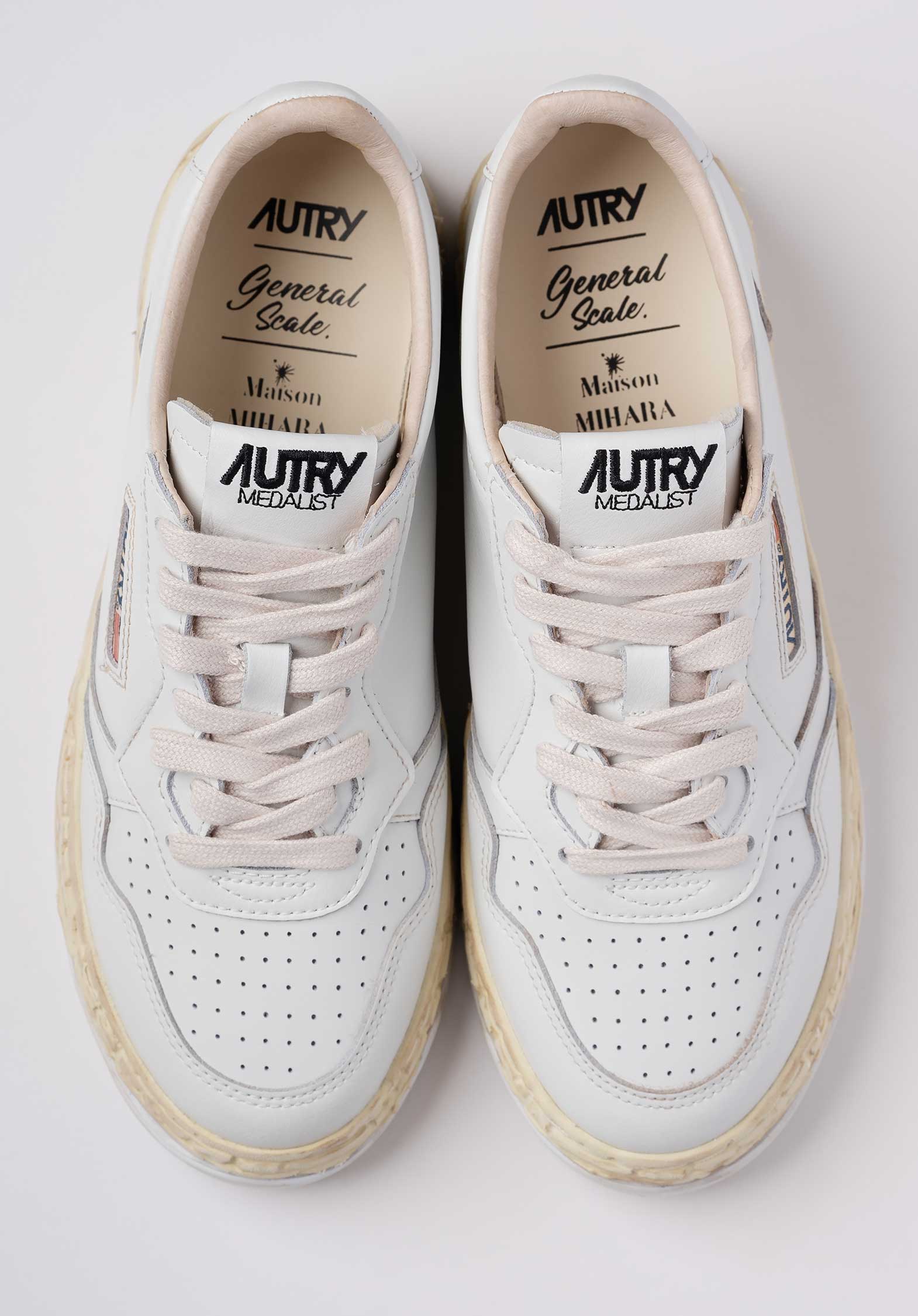 Sneaker Sup Vint Low Mm White - Image 3