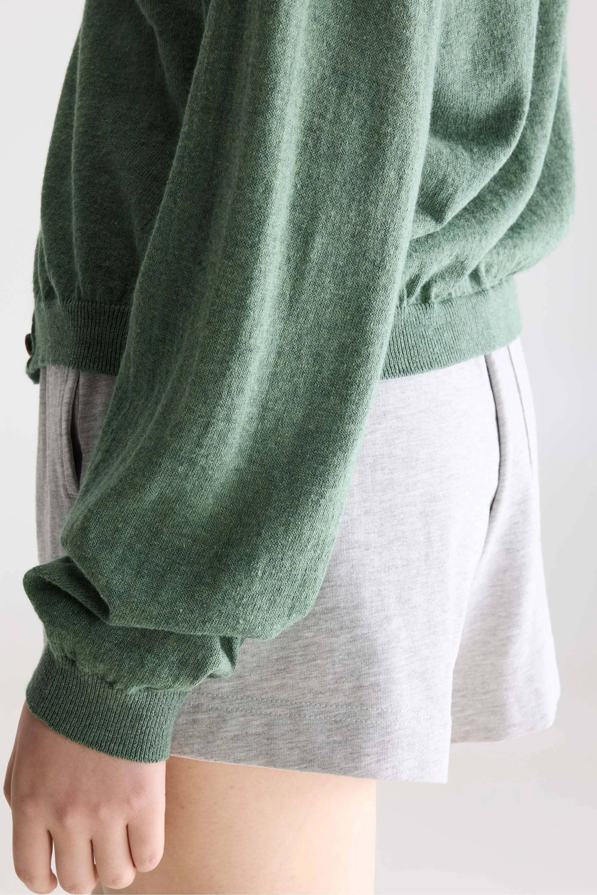Cardigan North K1754u Thyme - Image 4