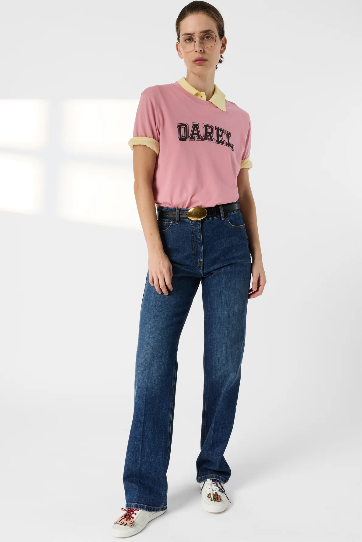 Unisex T-shirt Retro Campus Graphic 100% Cotton - Pink - Image 3