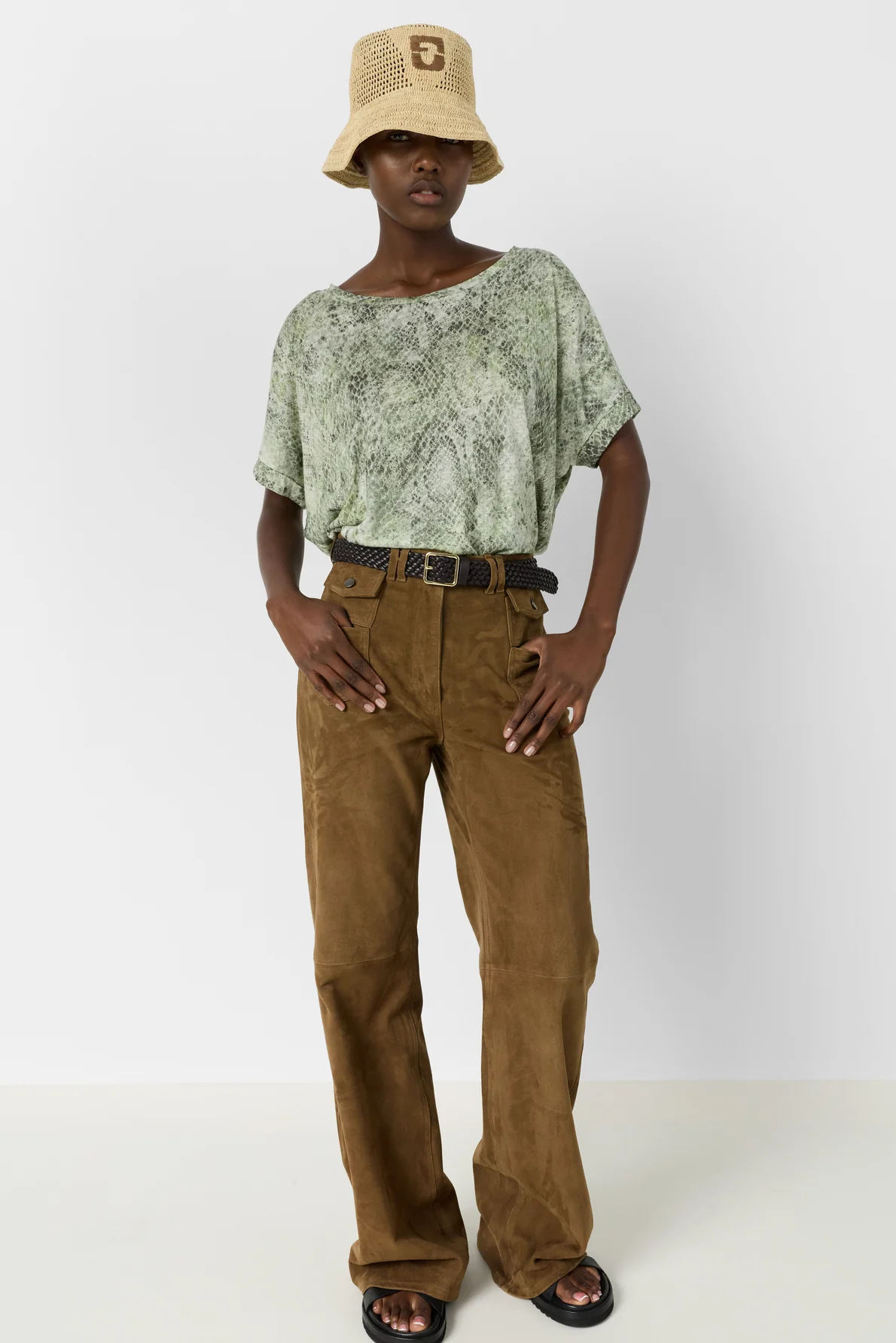 Women Oversized T-Shirt 100 Percent Cotton Jersey - Khaki-Green - Image 7