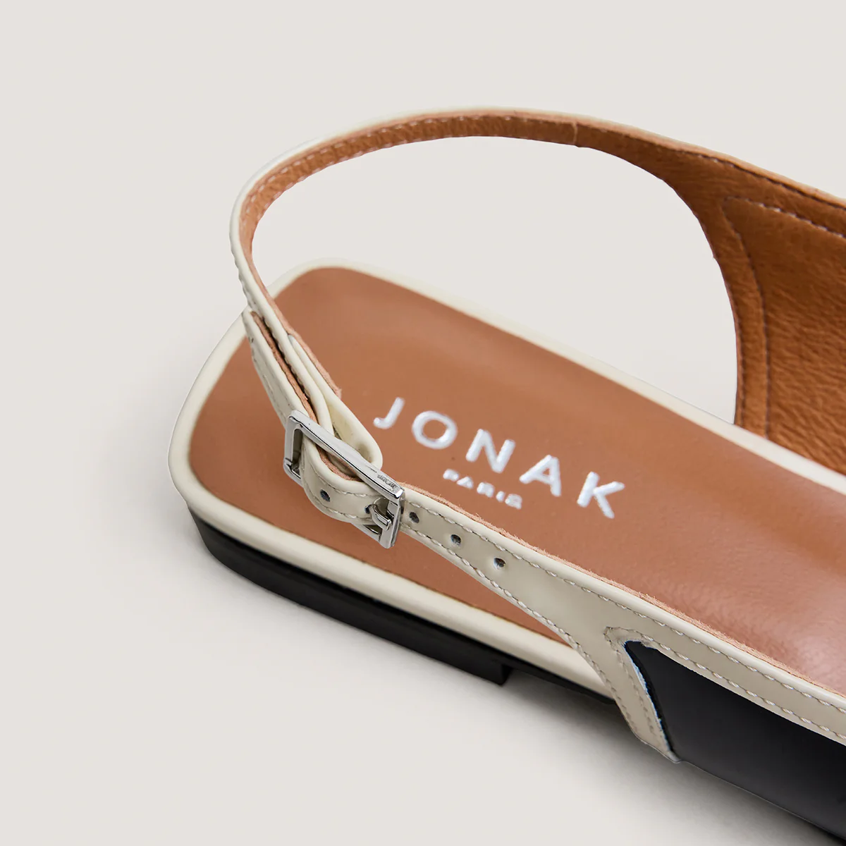 Women Ballet Flats Vernis Patent Leather - Noir-Ecru - Image 4
