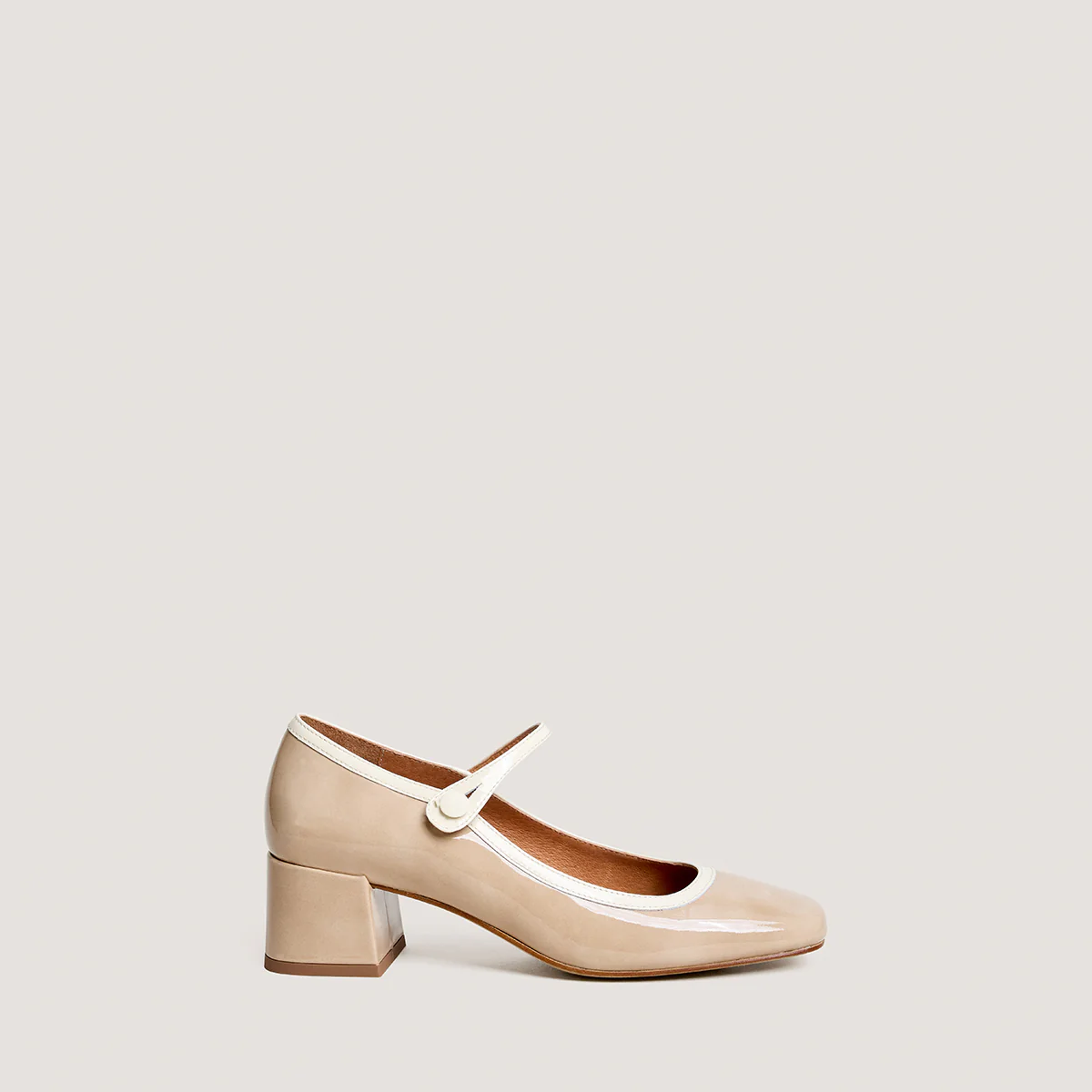 Women Pointed-Toe Pumps Patent Vernis Leather - Beige-Ecru - Image 2