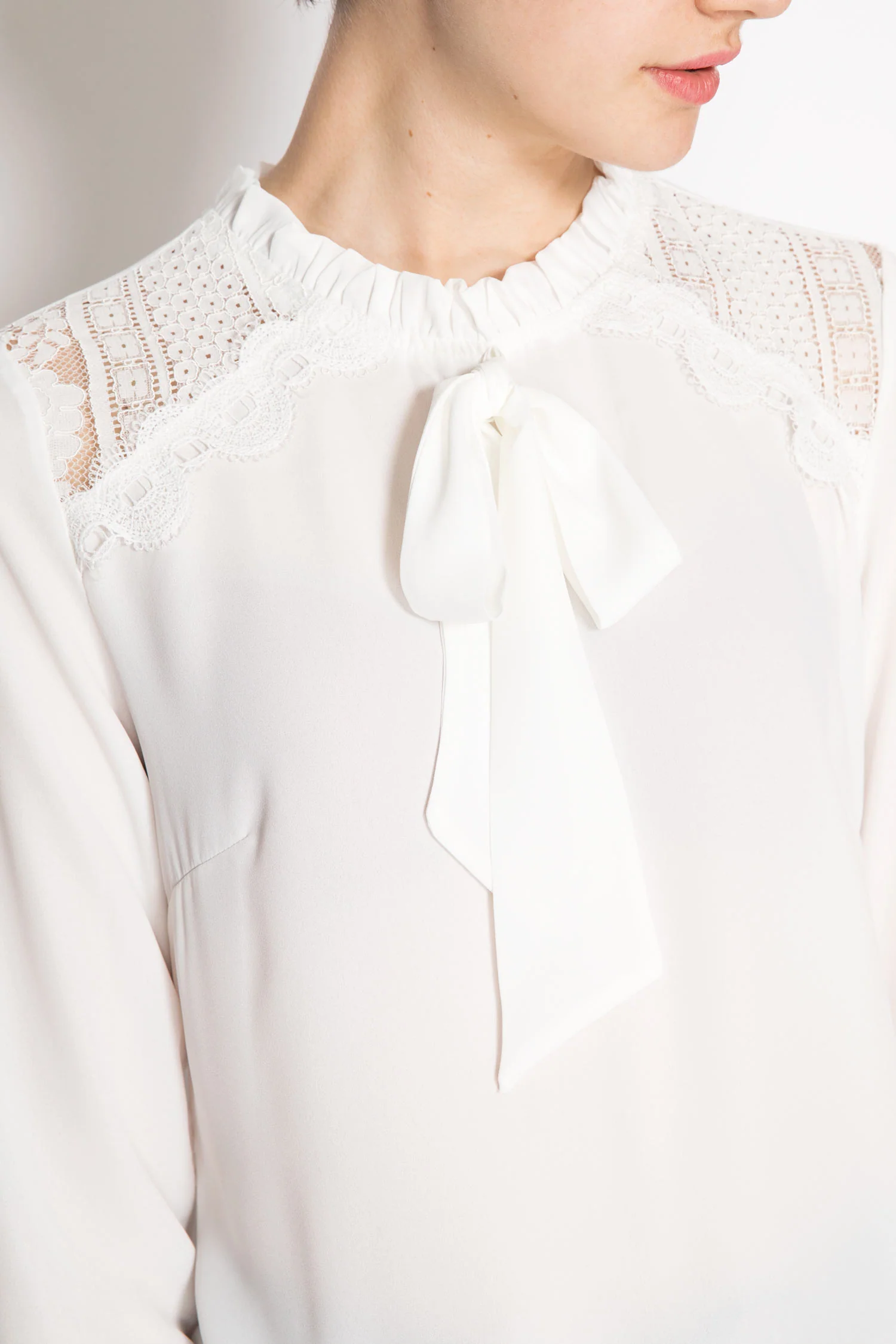 Lace Insert Blouse With Front Ribbon - Image 3