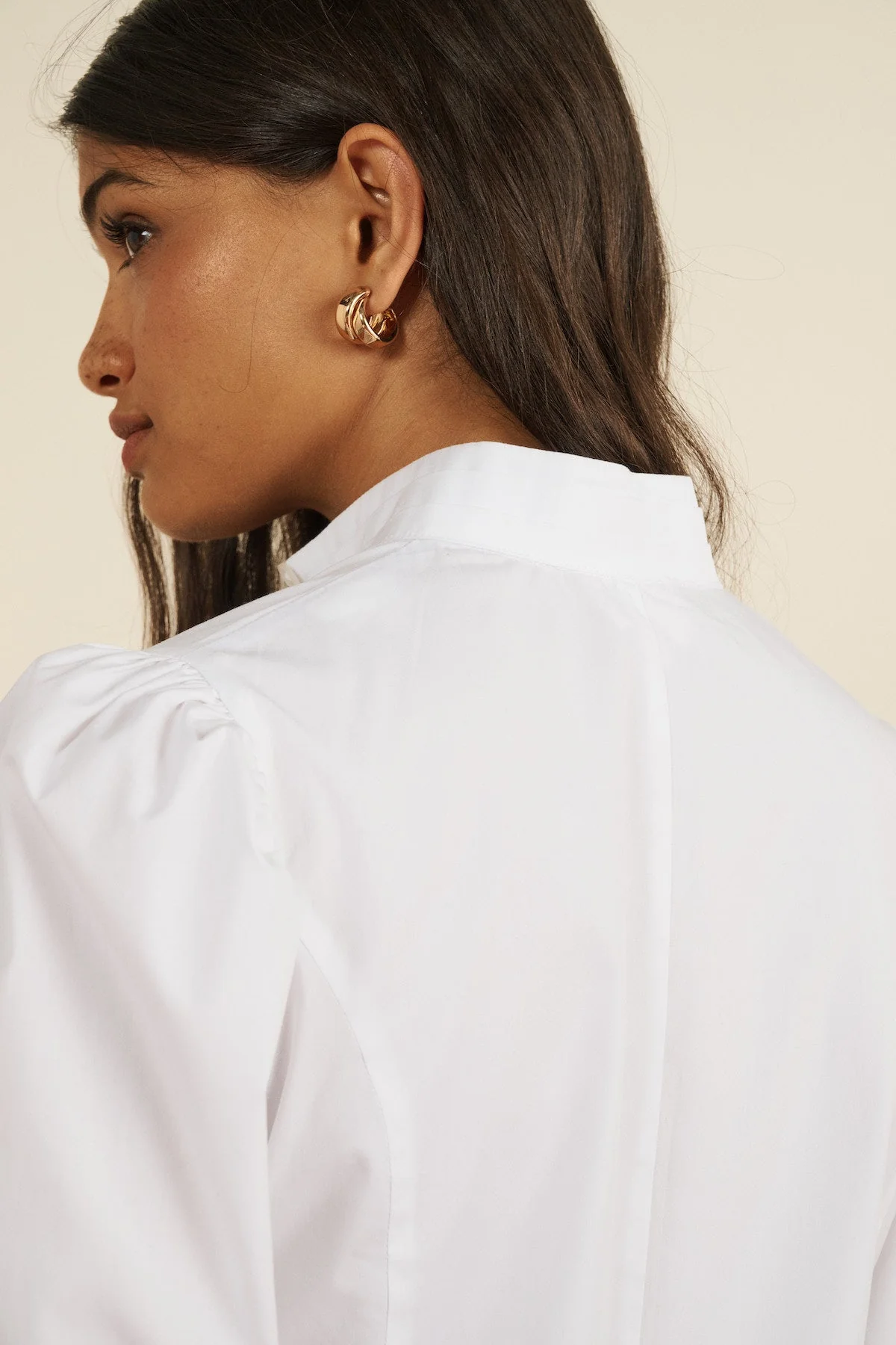 Blouse Iza Shirt White - Image 3