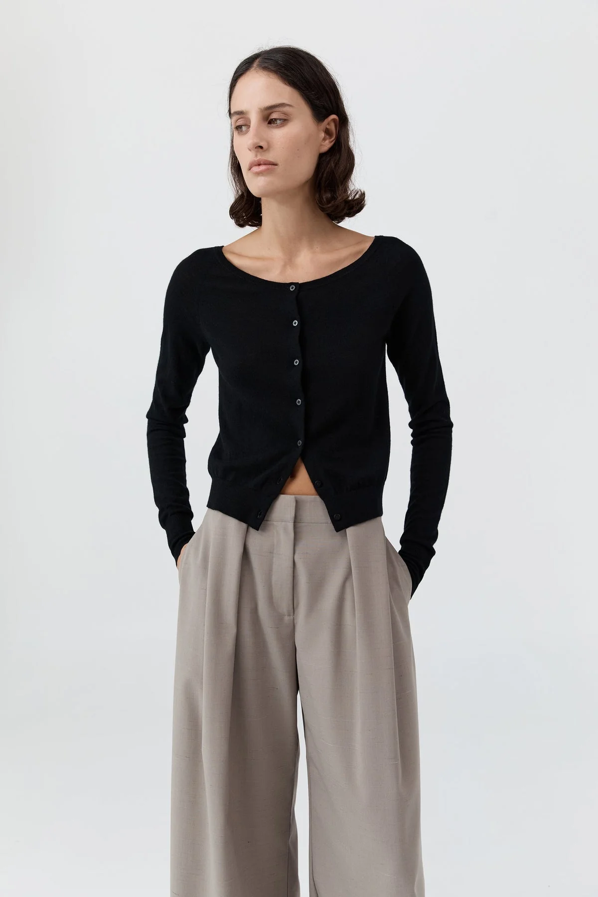 Cardigan Wool Ballet Card Black - Image 2