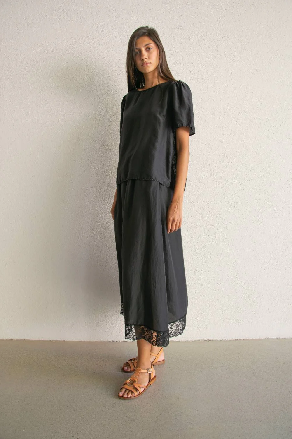Tank La Fille Lace To Black